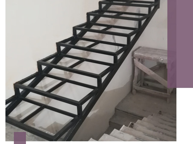 Демонтаж лестниц на металлокаркасе в Советской Гавани: быстрый вывоз и разбор