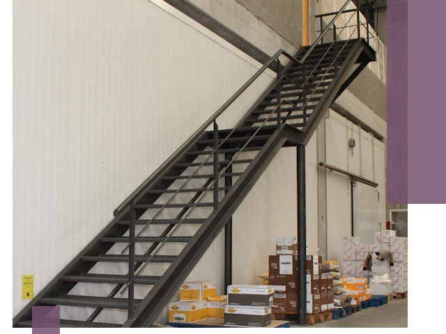 Лестницы для производства в Советской Гавани — изготовление и монтаж