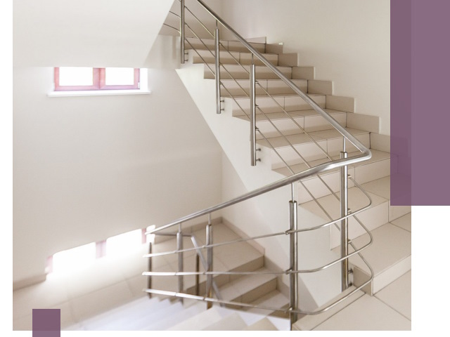 Установка и замена перил в подъезде в Советской Гавани