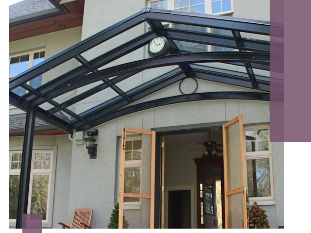 Изготовление и монтаж навесов и козырьков в Советской Гавани