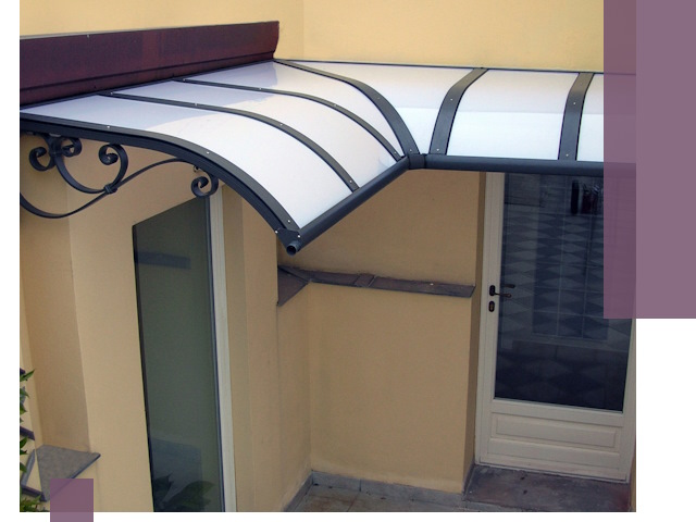 Монтаж козырьков любой сложности в Советской Гавани под ключ