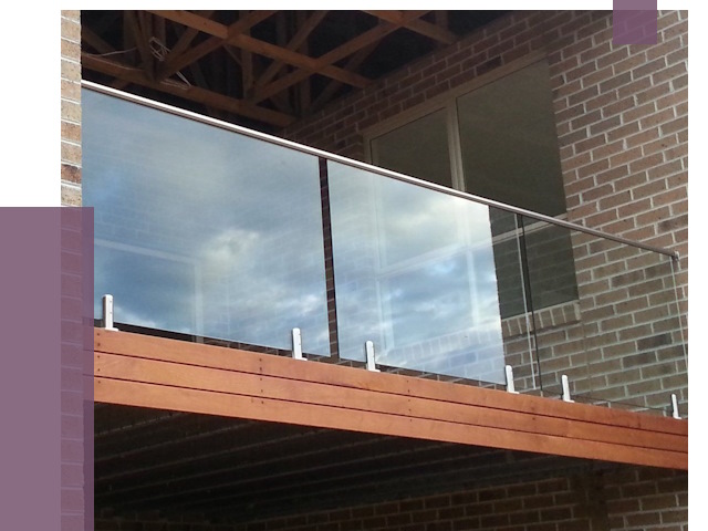 Стеклянные парапеты на крыше и террасе в Советской Гавани от 11688 руб. | ПРОЛЁТ-Свс