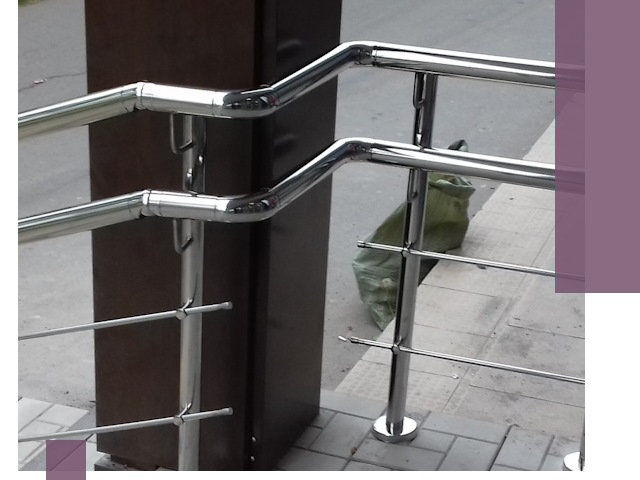 Монтаж поручней из нержавеющей стали в Советской Гавани качественно и быстро